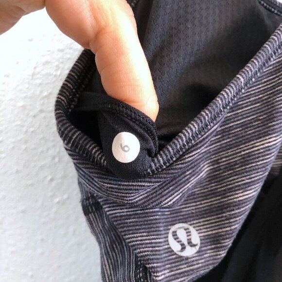 LULULEMON No Limits Tank Top in harcoal / White Pinstripe Size 6 - Picture 8 of 10